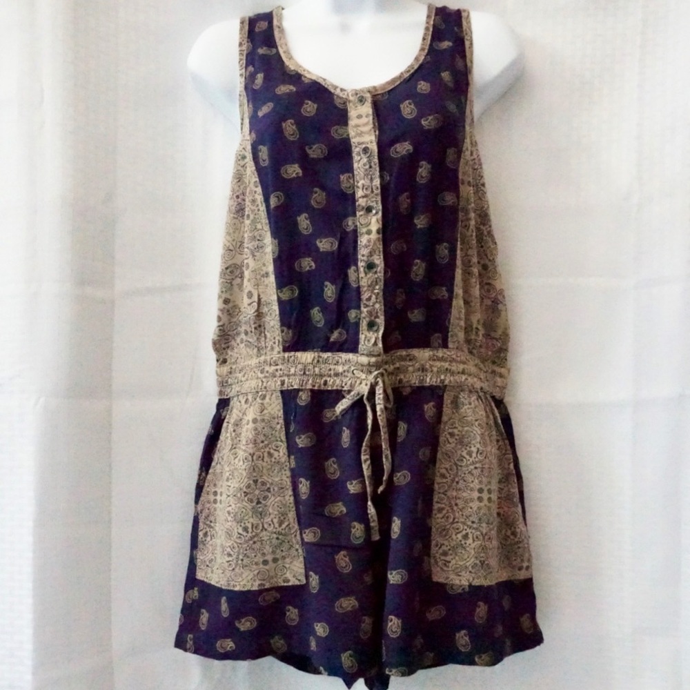 Romper F21, Medium, Contemporary line
